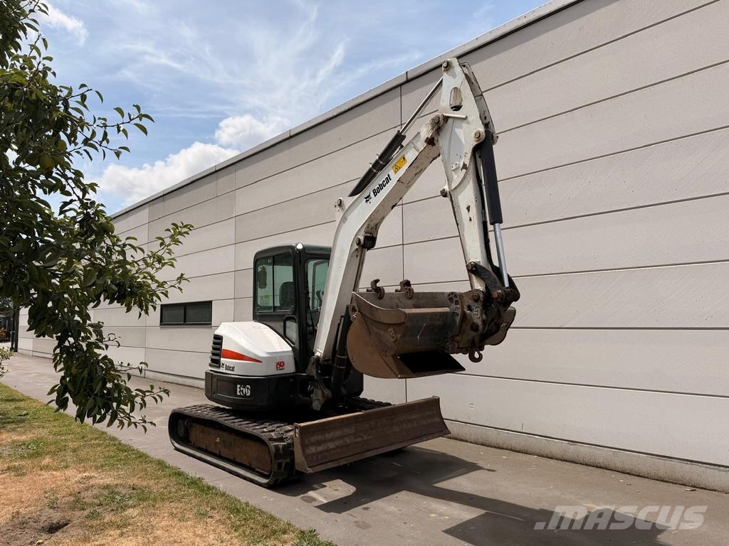 Bobcat E50 Mini kotrók < 7t