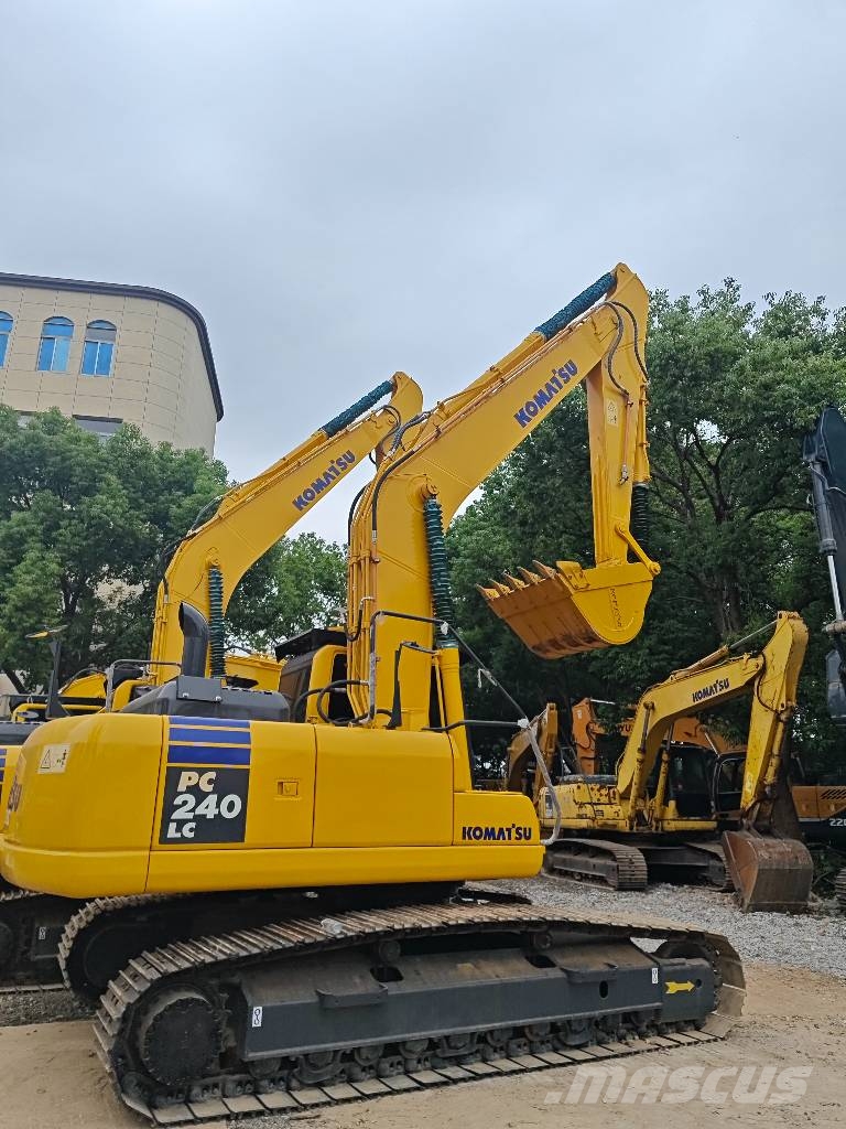 Komatsu PC 240 LC-8 Pelle sur chenilles