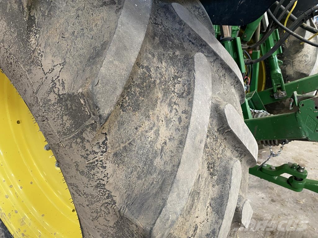 John Deere 6130R VENTE DIRECTE CLIENT CONTACTEZ LE 06 78 86 7 Tractoren