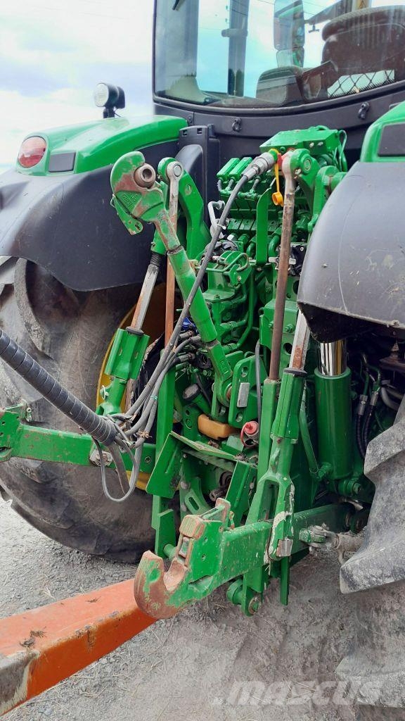 John Deere 6130R VENTE DIRECTE CLIENT CONTACTEZ LE 06 78 86 7 Tractoren