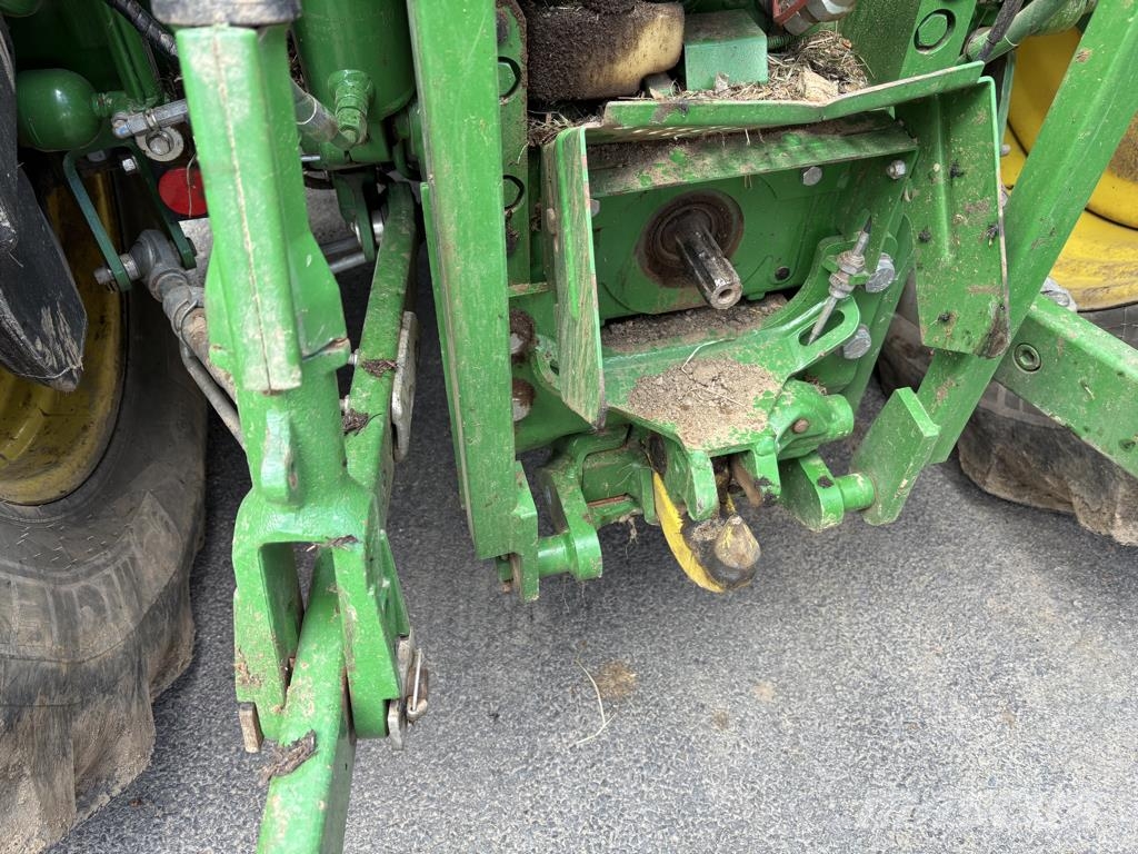 John Deere 6130R VENTE DIRECTE CLIENT CONTACTEZ LE 06 78 86 7 Tractoren