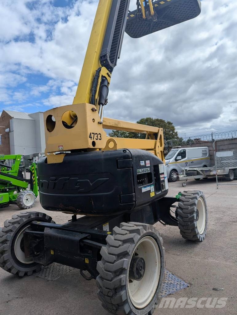 Niftylift HR 17 D 4x4 Karos emelők