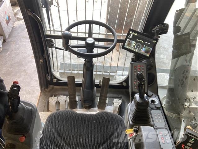 Liebherr A 916 Compact Litronic Pelle sur pneus