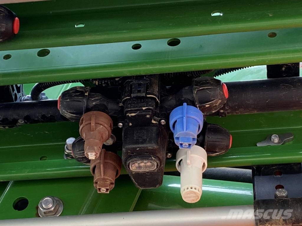 Amazone UX 4201 Super Hinattavat ruiskut
