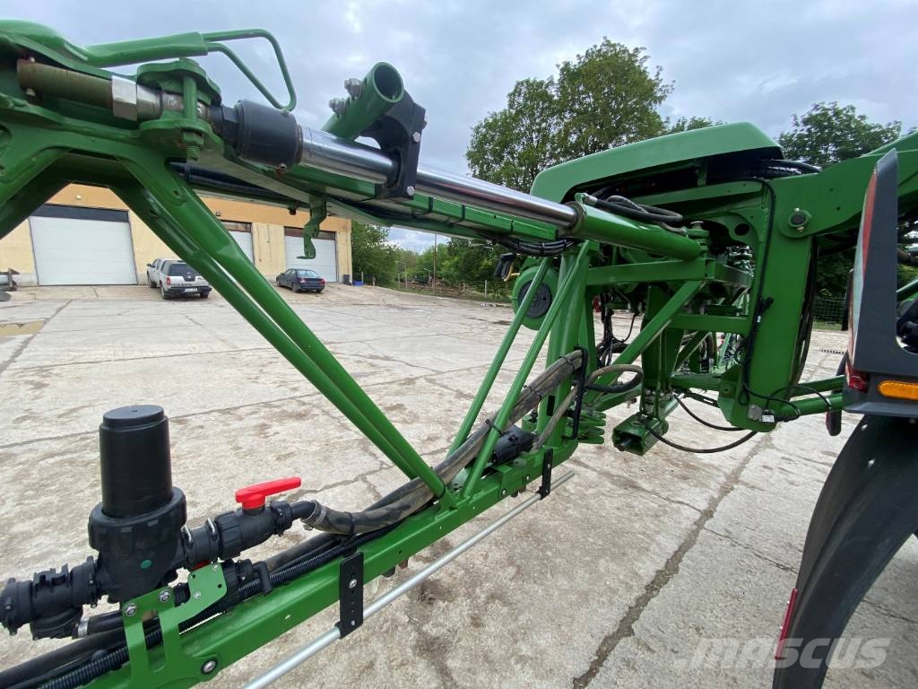 Amazone UX 4201 Super Hinattavat ruiskut