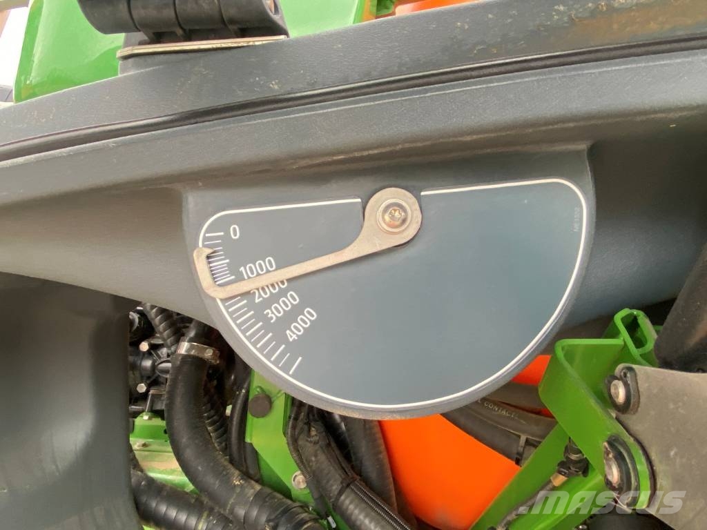 Amazone UX 4201 Super Hinattavat ruiskut