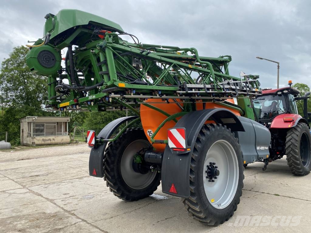 Amazone UX 4201 Super Hinattavat ruiskut