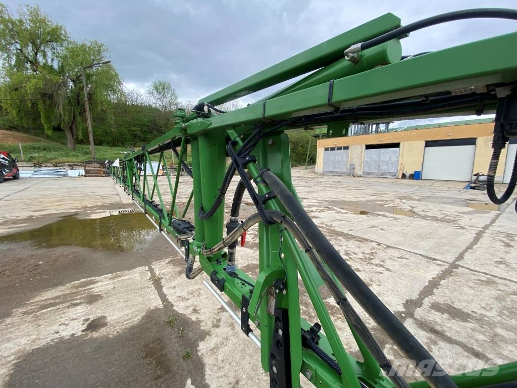 Amazone UX 4201 Super Hinattavat ruiskut