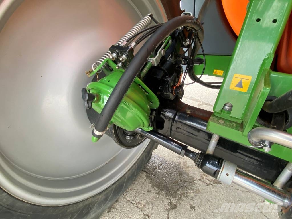 Amazone UX 4201 Super Hinattavat ruiskut