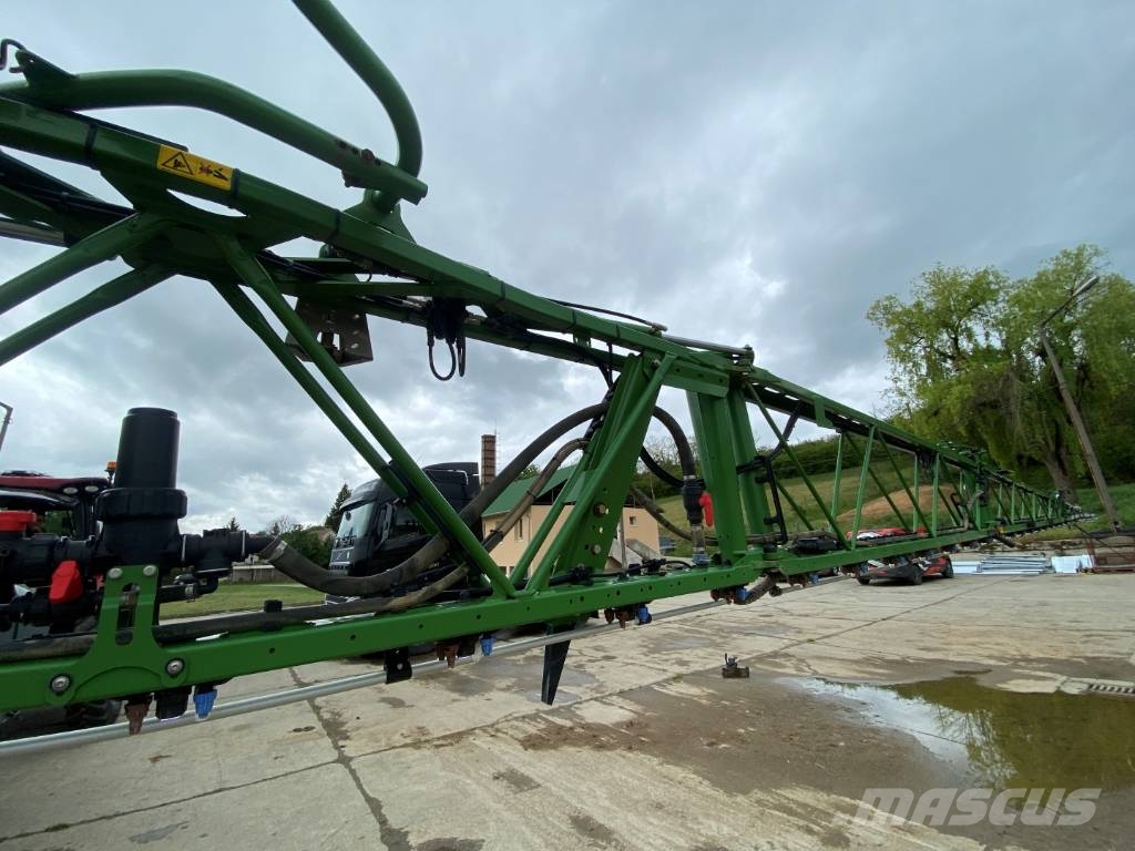 Amazone UX 4201 Super Hinattavat ruiskut