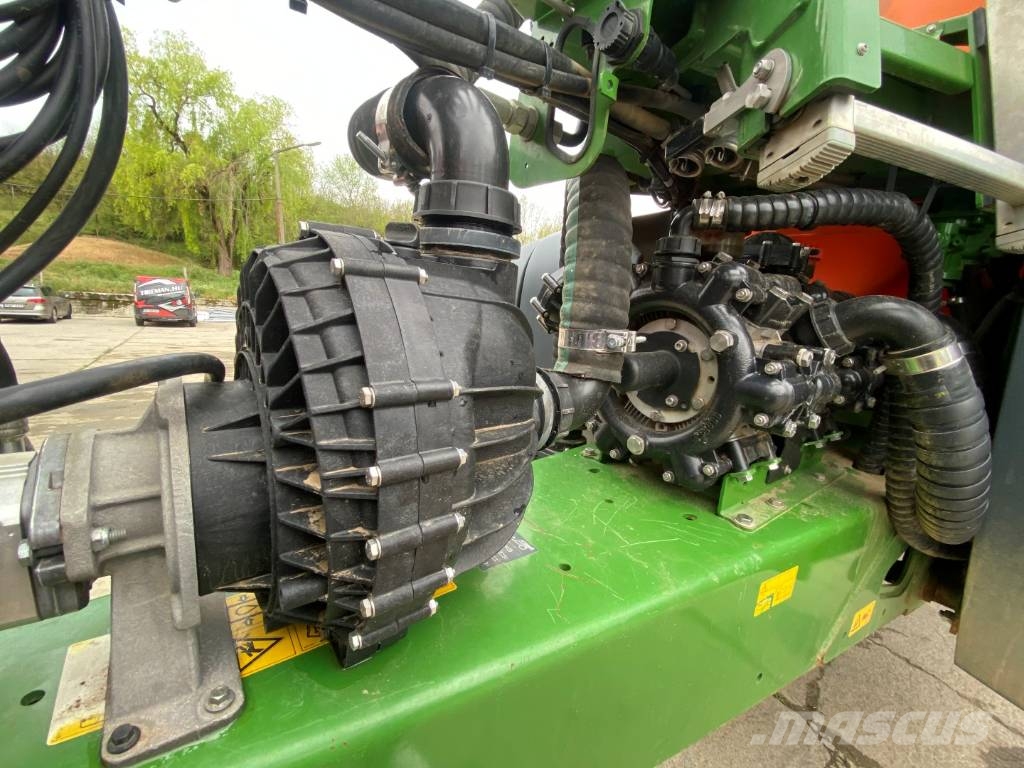 Amazone UX 4201 Super Hinattavat ruiskut
