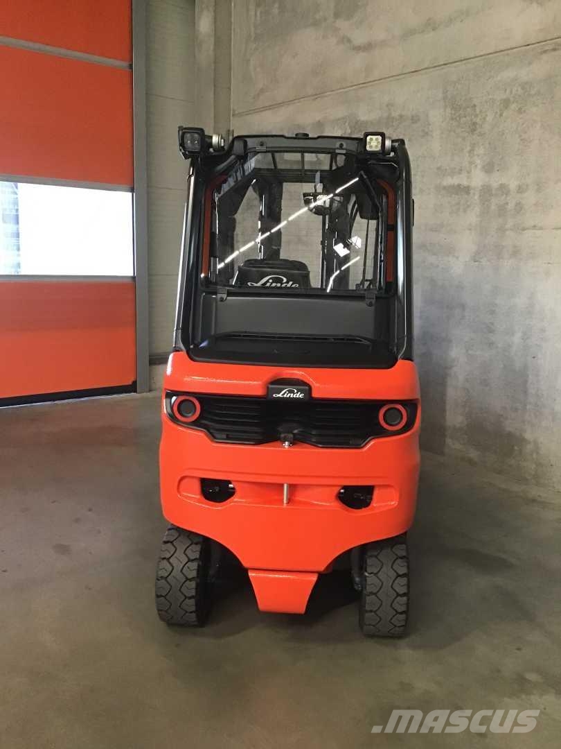 Linde E30/600HL Sähkötrukit