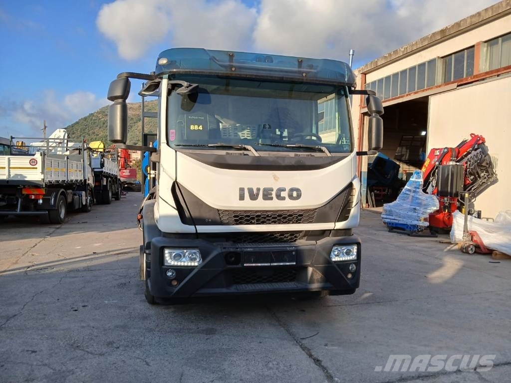 Iveco Eurocargo 180-320L Camiones grúa
