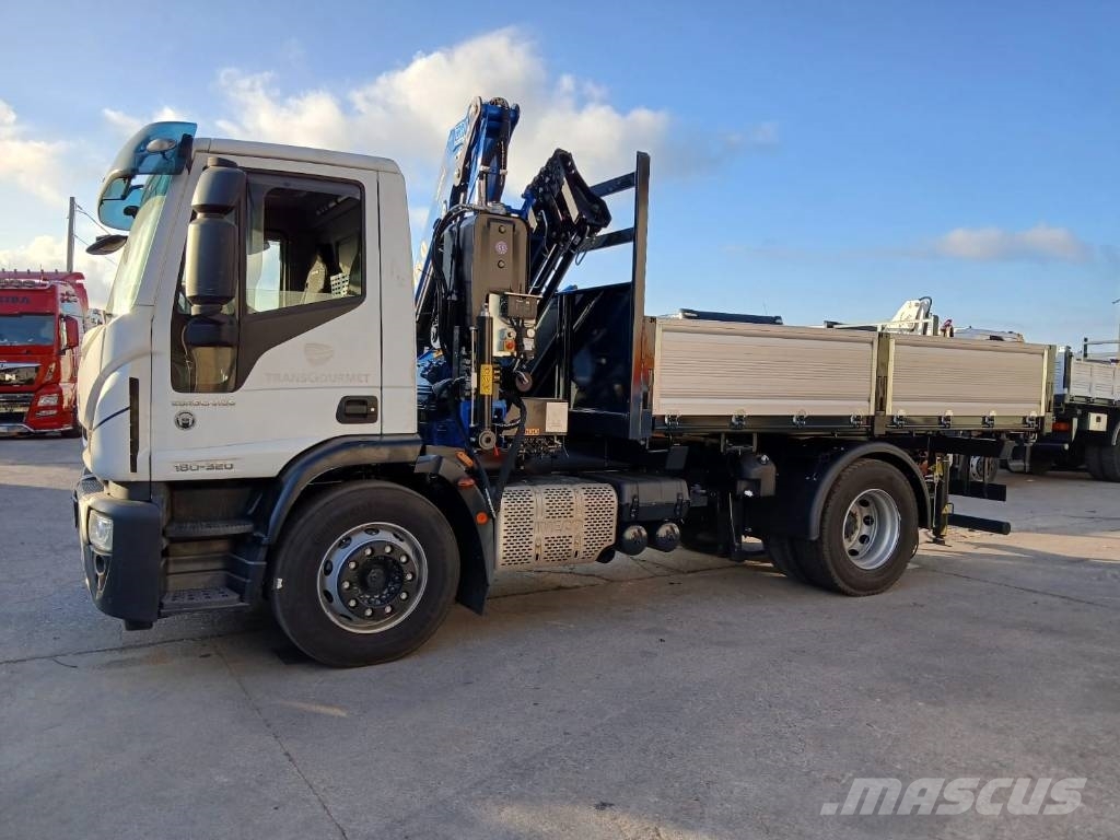 Iveco Eurocargo 180-320L Camiones grúa