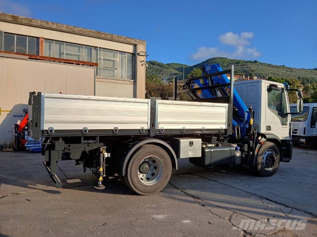 Iveco Eurocargo 180-320L Camiones grúa