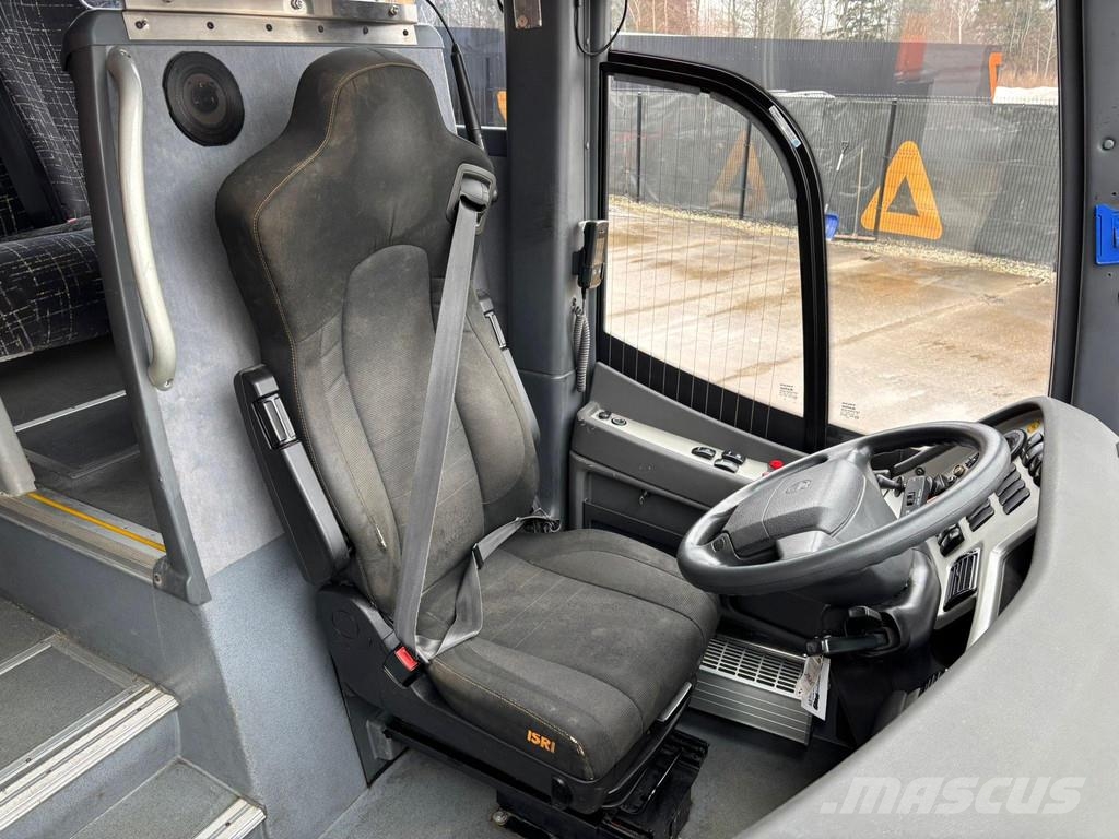Volvo B8R 9500 4x2 AC / AUXILIARY HEATING / WC / WHEELCH Turistibussit