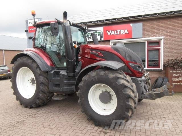 Valtra T174 VERSU Traktoriai
