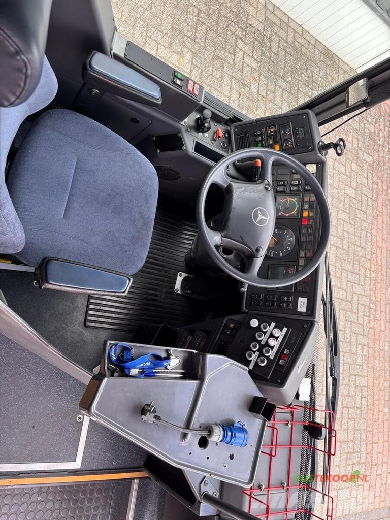  Integro MERCEDES-BENZ integro O550 PLAY BUS 市區公車