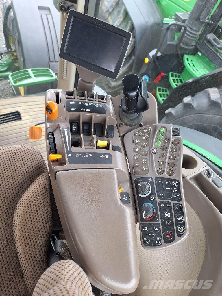 John Deere 7230R 9.0L トラクター