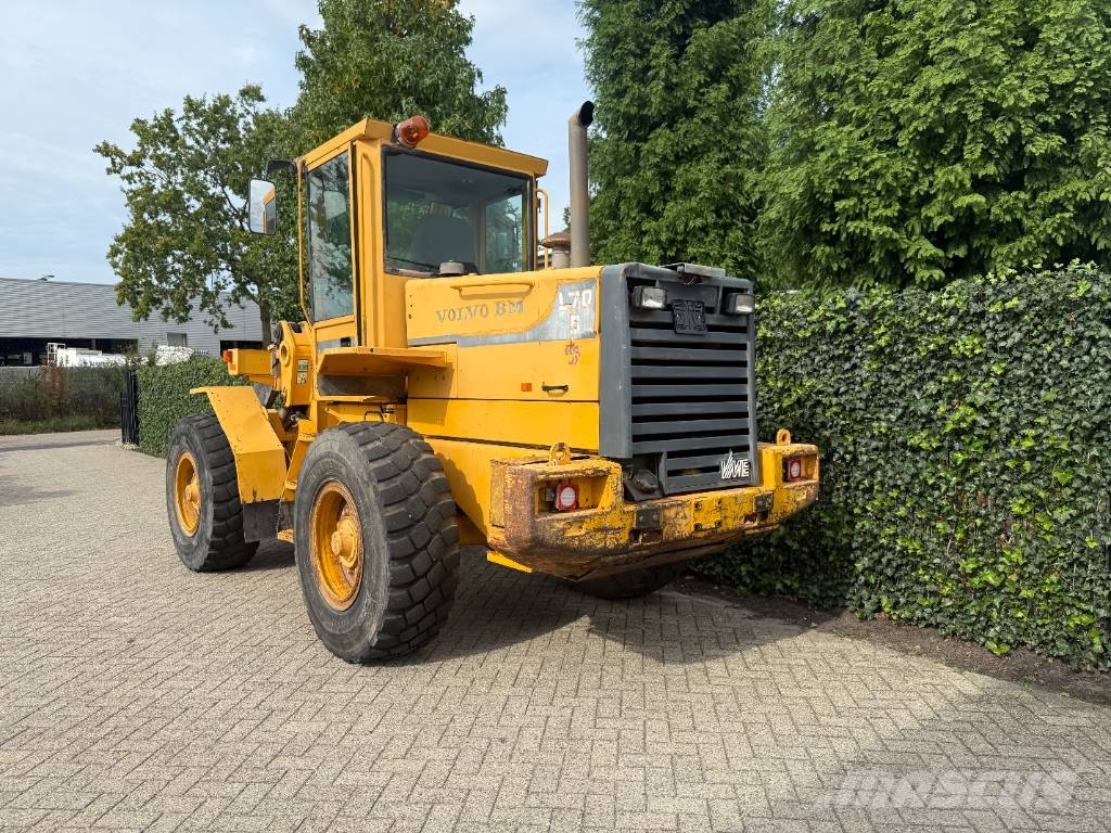 Volvo L70B 휠로우더