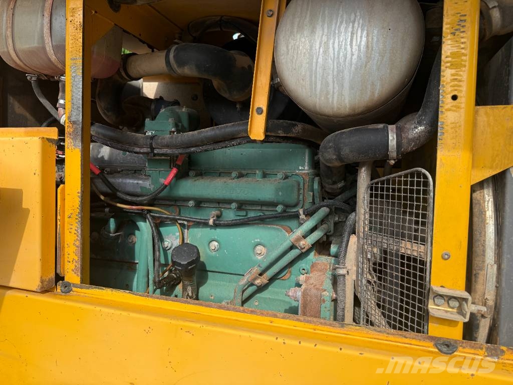 Volvo L70B 휠로우더