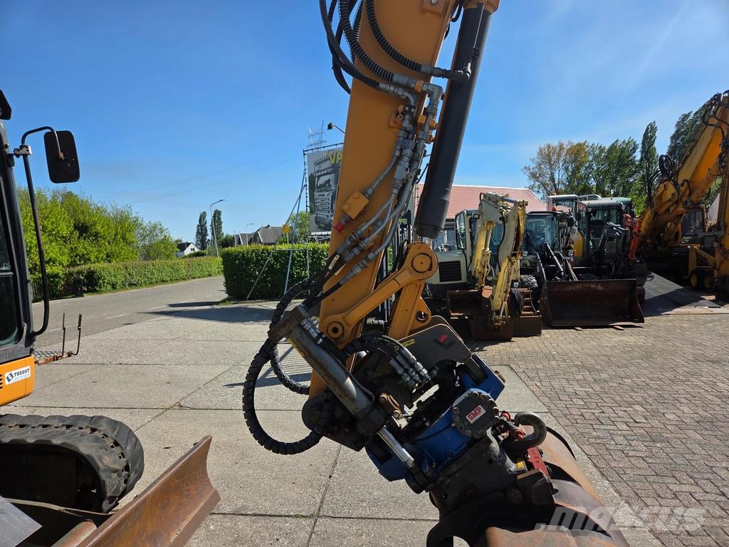 CASE CX75C SR met draai/kantelstuk Minibagger < 7t
