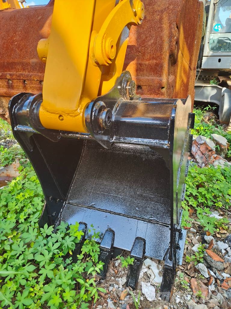 CAT 304 CR Minibagger < 7t