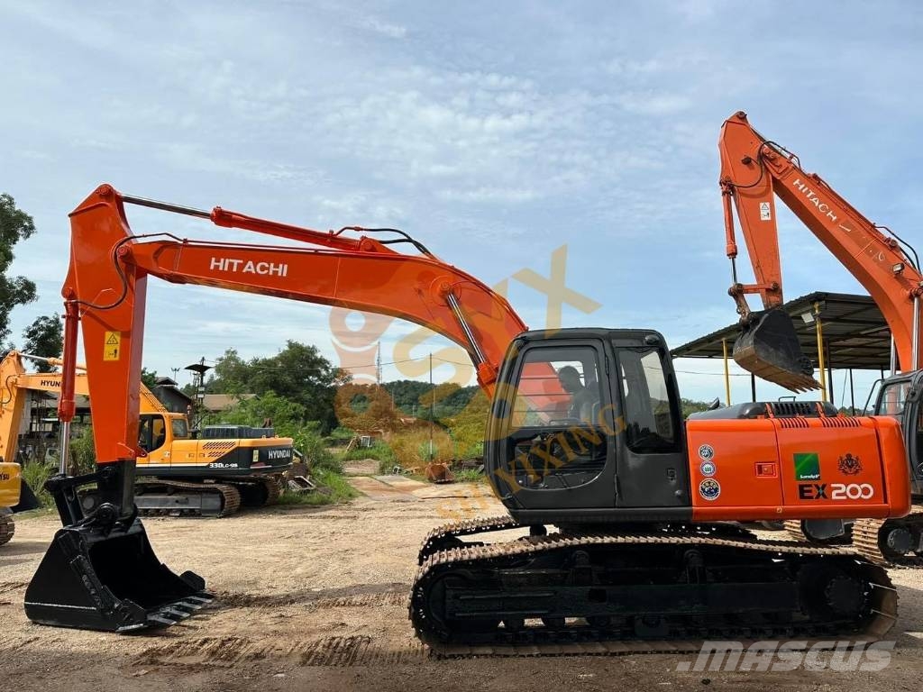 Hitachi EX 200 LC 履带挖掘机