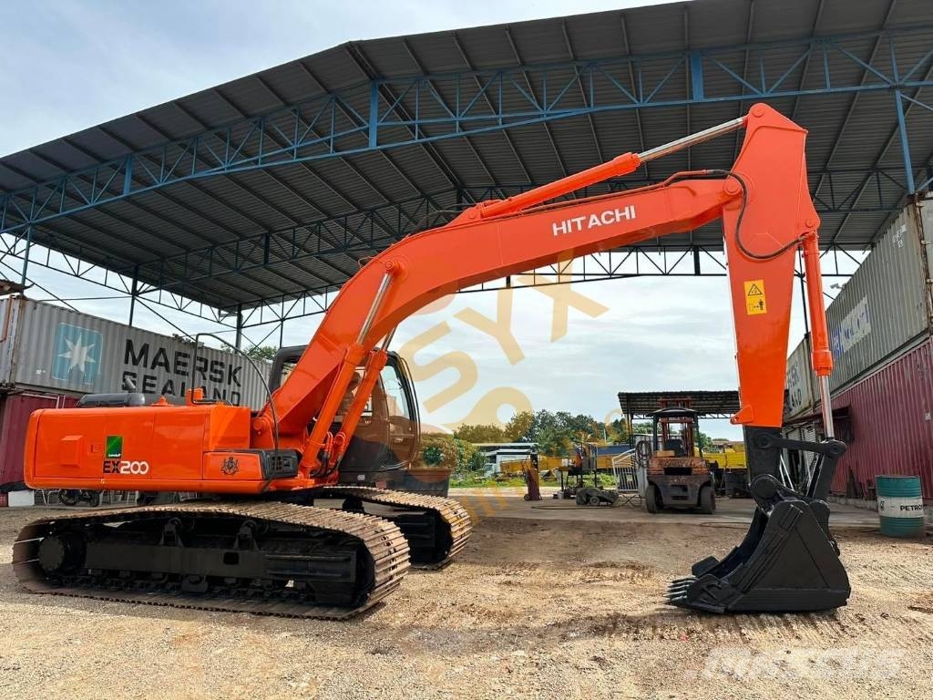 Hitachi EX 200 LC 履带挖掘机