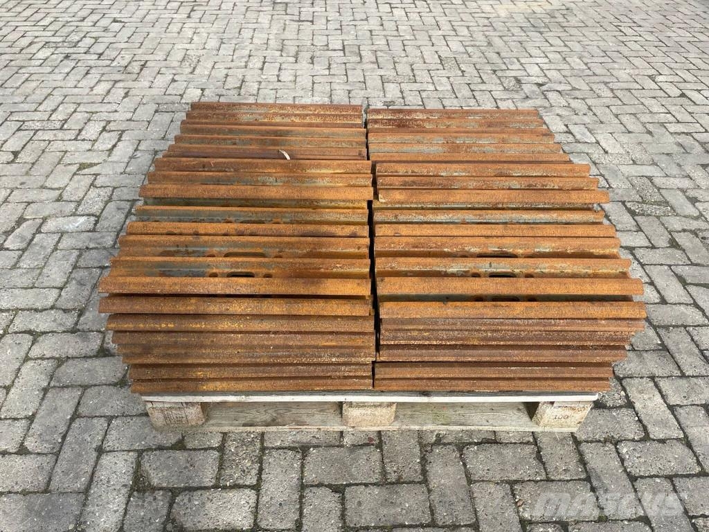 Volvo SHOES | TRACK PLATES | 60 CM | FAHRWERK シャーシ及びサスペンション