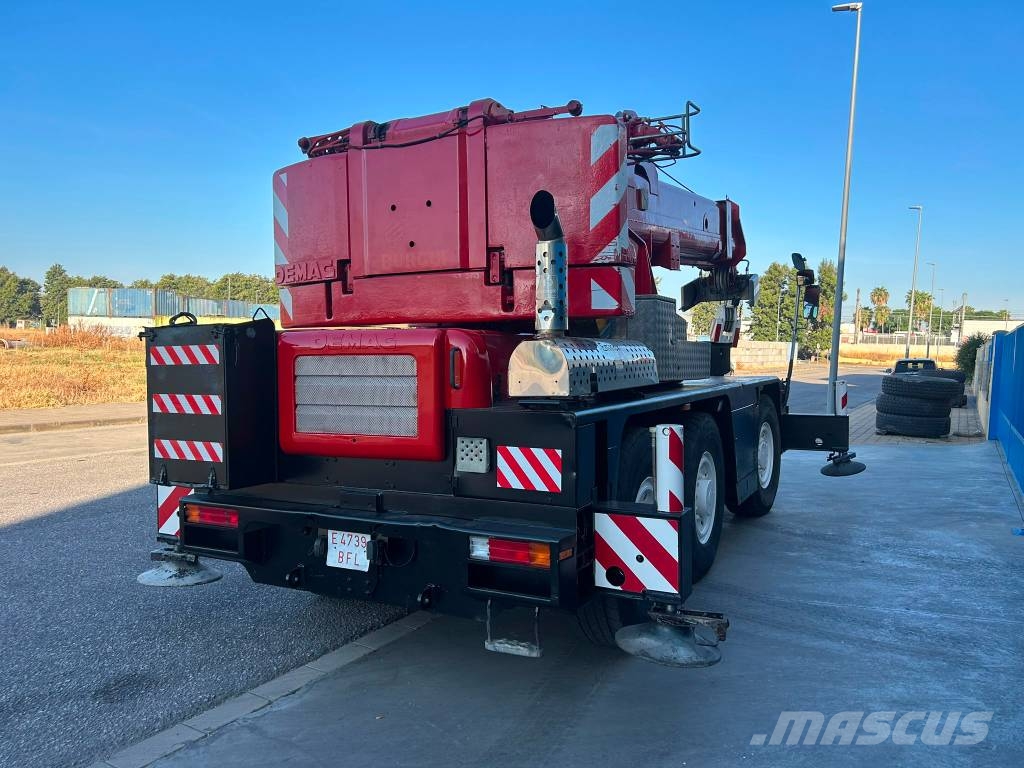 Demag AC 40-1 City Grúas todo terreno