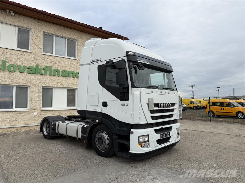 Iveco Stralis VIN 161 中古トラクターヘッド | トレーラーヘッド