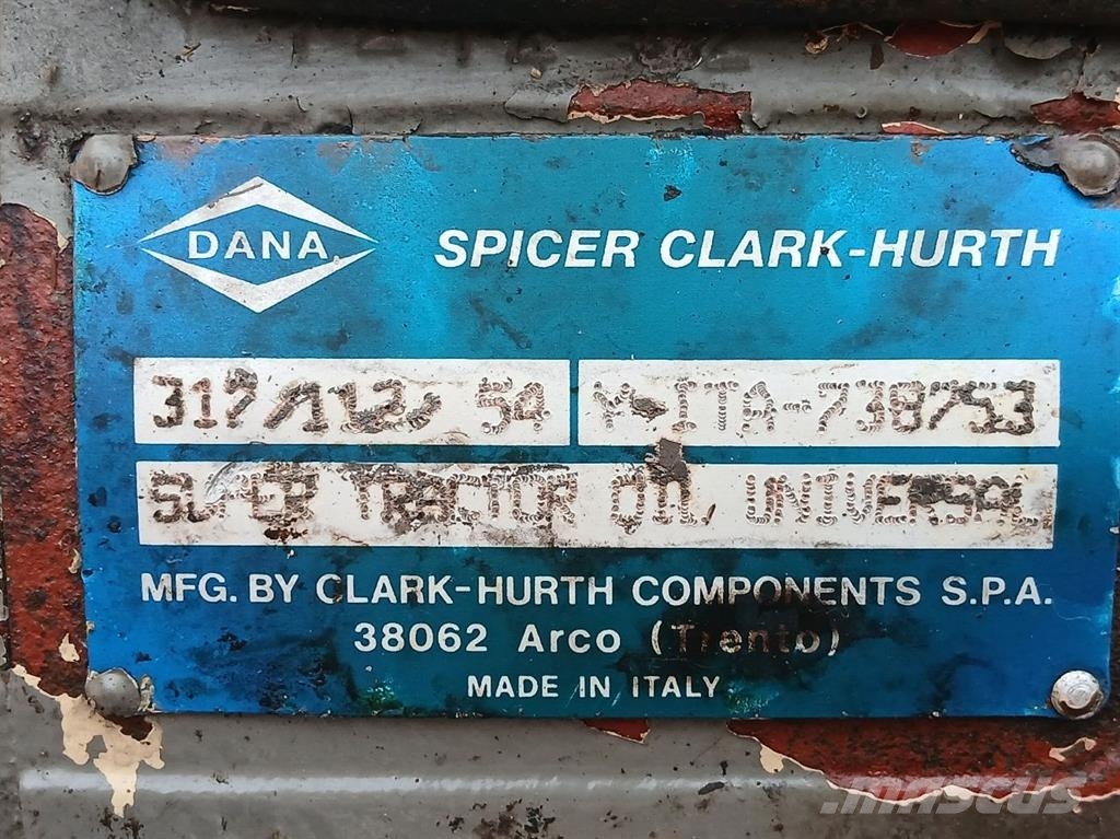 Atlas AR70-Clark-Hurth 317/112/54-Axle/Achse/As Akselit
