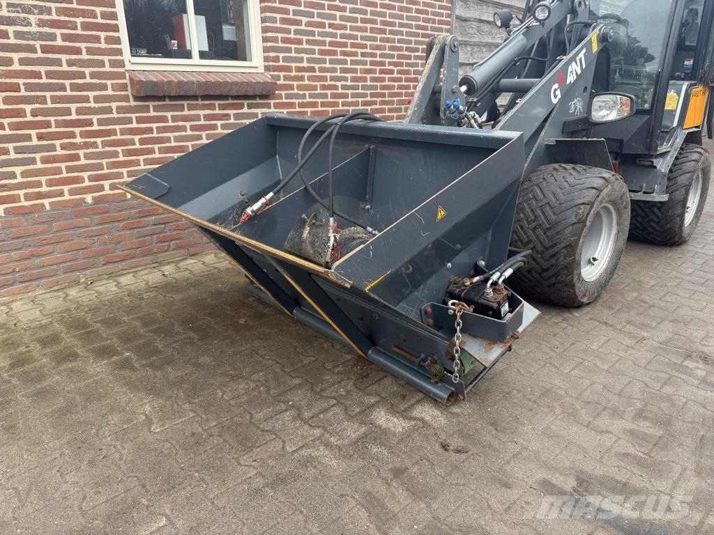 GiANT verdeel bak ZVDB -150 met Muut koneet