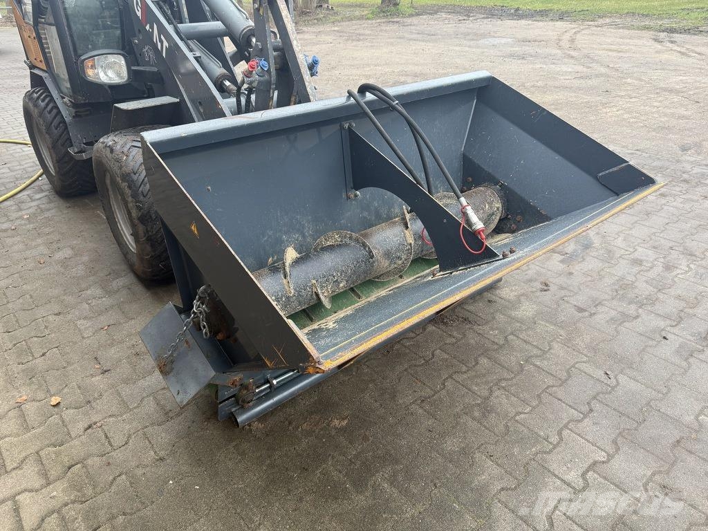 GiANT verdeel bak ZVDB -150 met Muut koneet