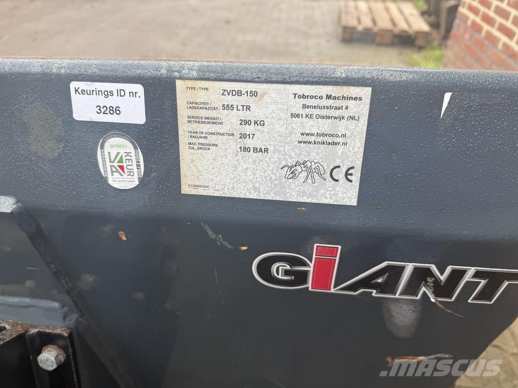 GiANT verdeel bak ZVDB -150 met Muut koneet