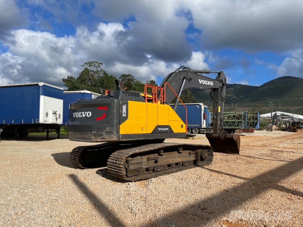 Volvo EC 300 EL Pásové rýpadlá