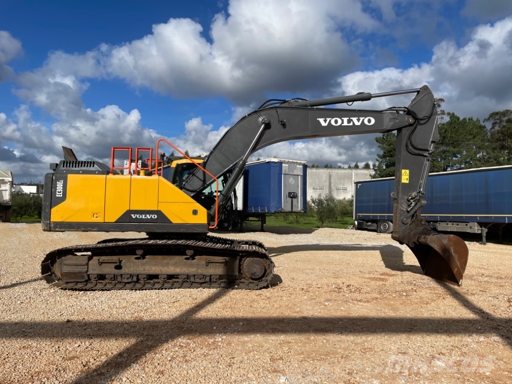 Volvo EC 300 EL Pásové rýpadlá