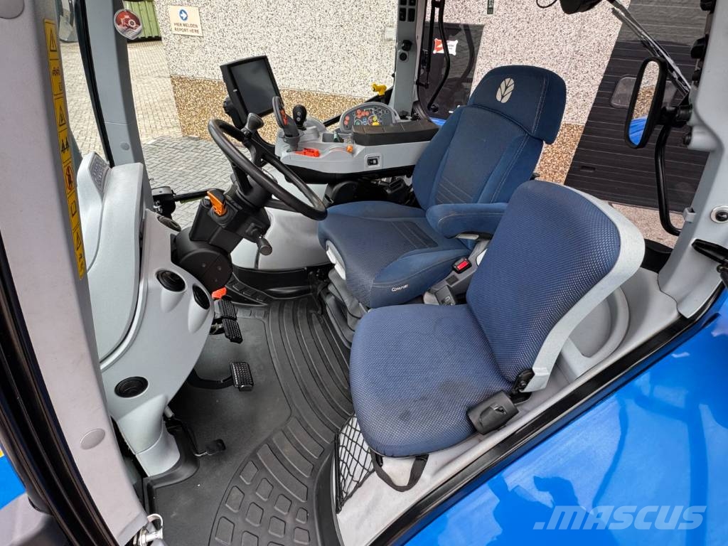 New Holland T6.155AC, frontlinkage, 2091 hours, 2021!! Tractoren