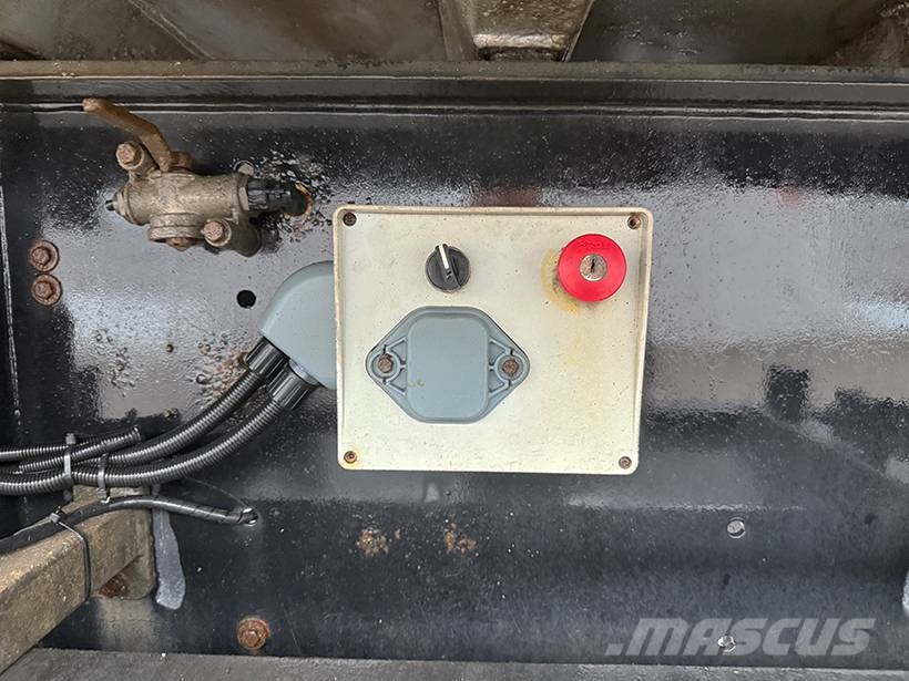 HK TIPPER Tipper / Alukastenmulde Kipper 40 m3 نصف مقطورات قلابة