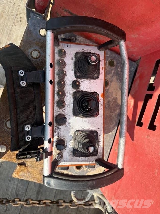 Sandvik Commando DC121R Perforadora de superficie