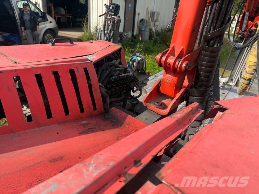 Sandvik Commando DC121R Perforadora de superficie