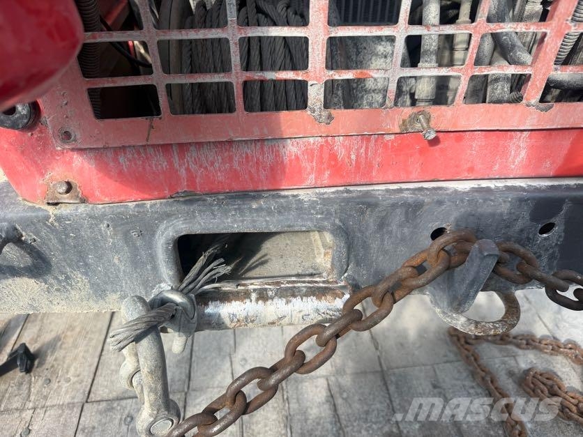 Sandvik Commando DC121R Perforadora de superficie