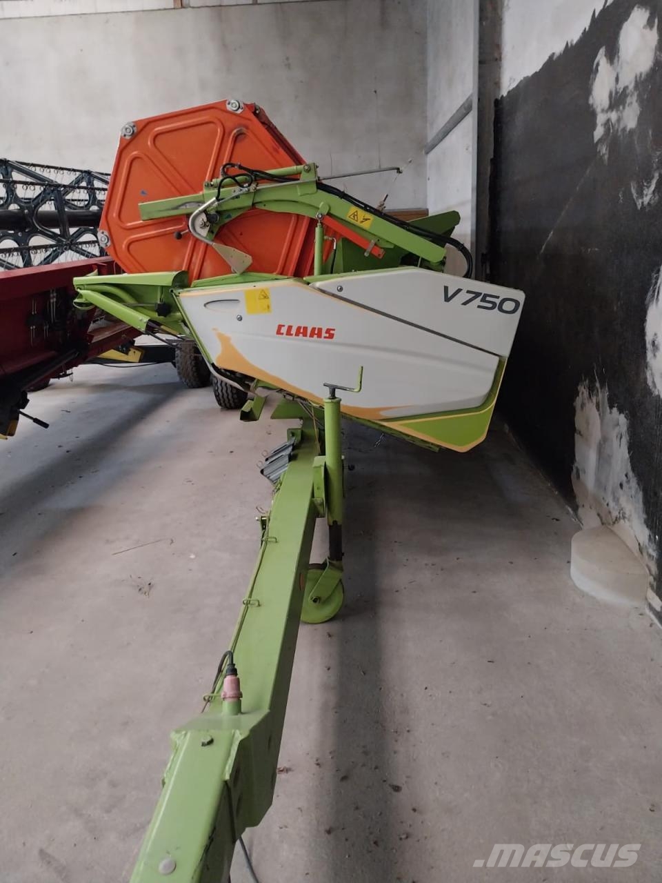 CLAAS Lexion 670 TT حصادات