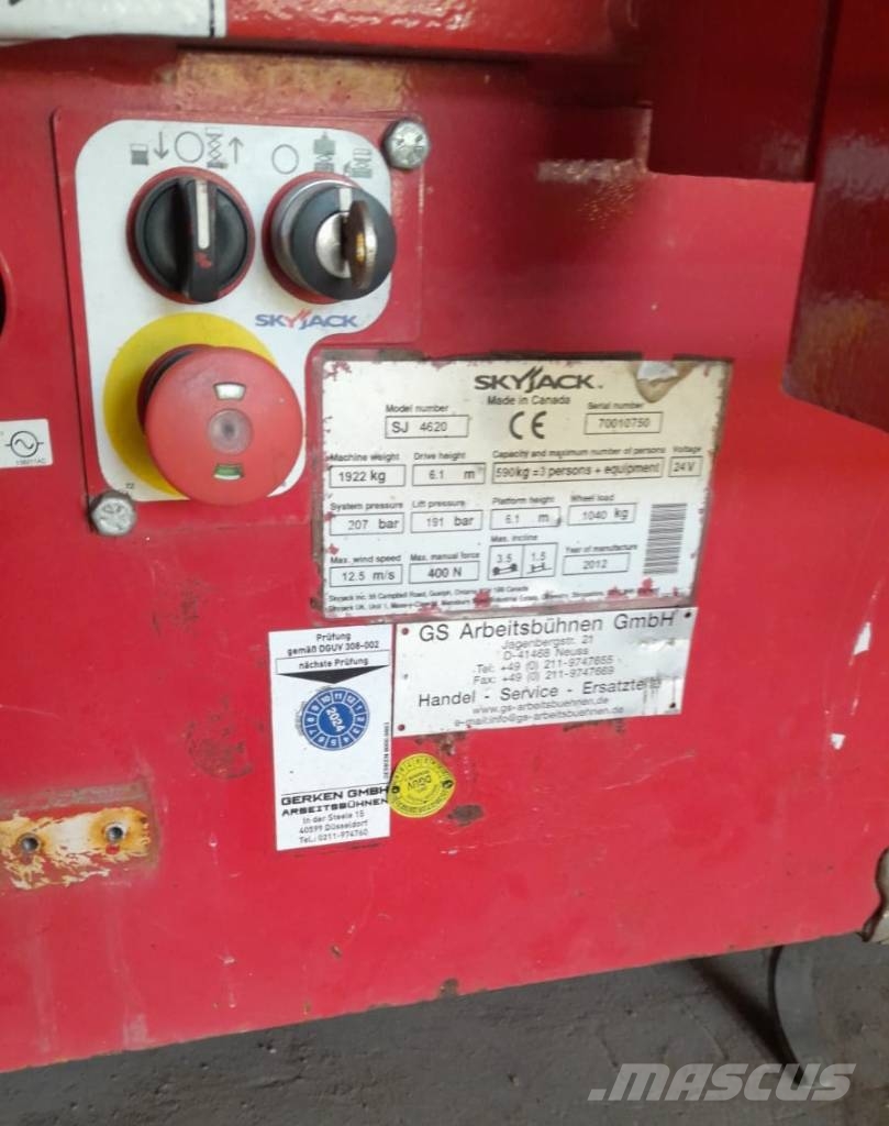 SkyJack SJIII4620 Škaraste platforme