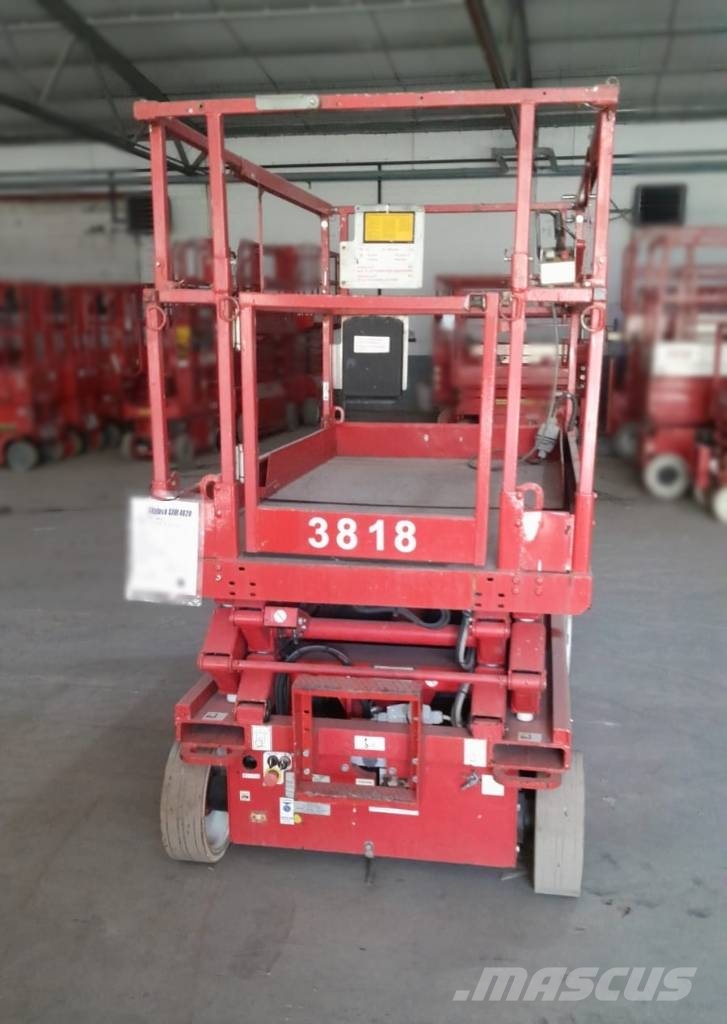 SkyJack SJIII4620 Škaraste platforme