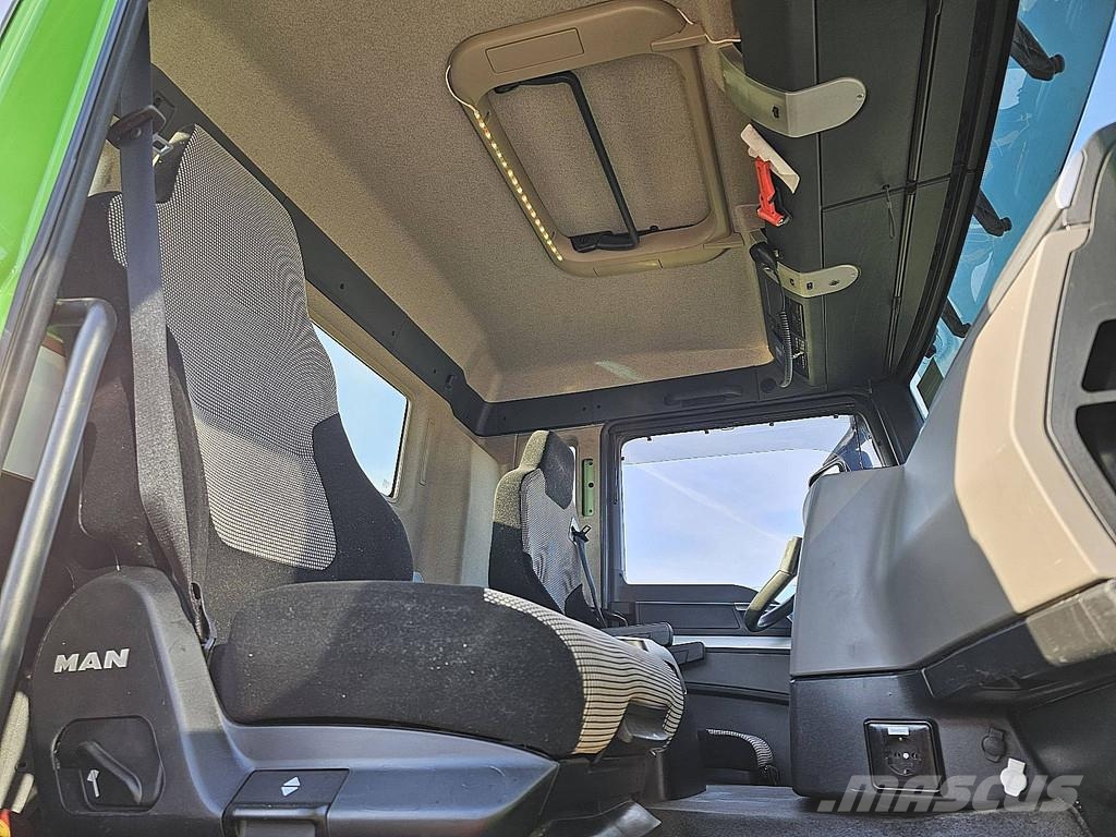 MAN TGS 47.470 10X4 22M3 TIPPER 덤프 트럭