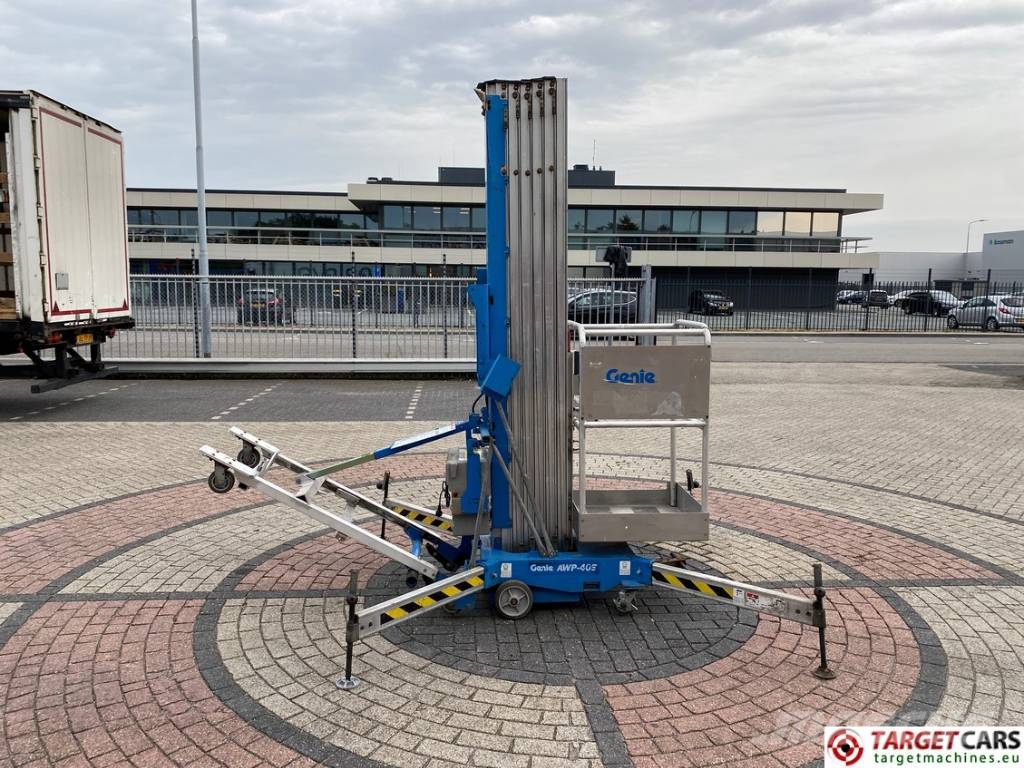 Genie AWP-40S Vertical Mast Work Lift 1429cm Vertikaalsed mast tõstukid