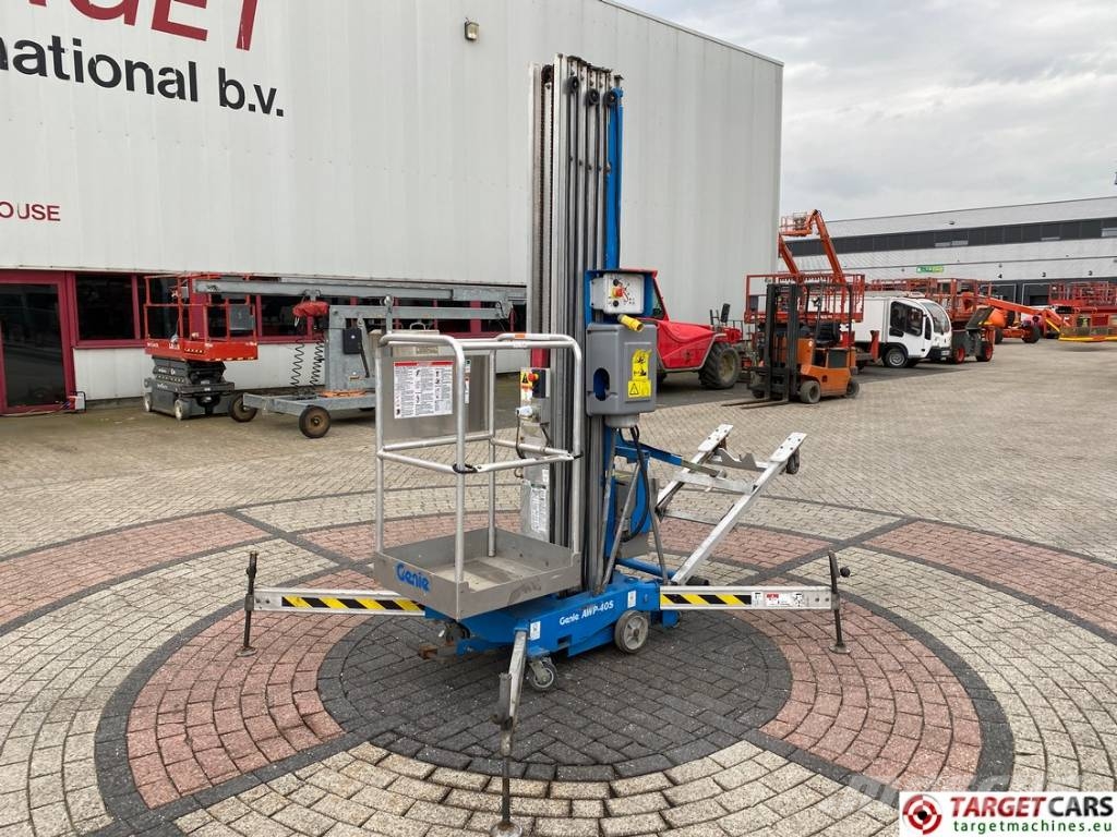 Genie AWP-40S Vertical Mast Work Lift 1429cm Vertikaalsed mast tõstukid