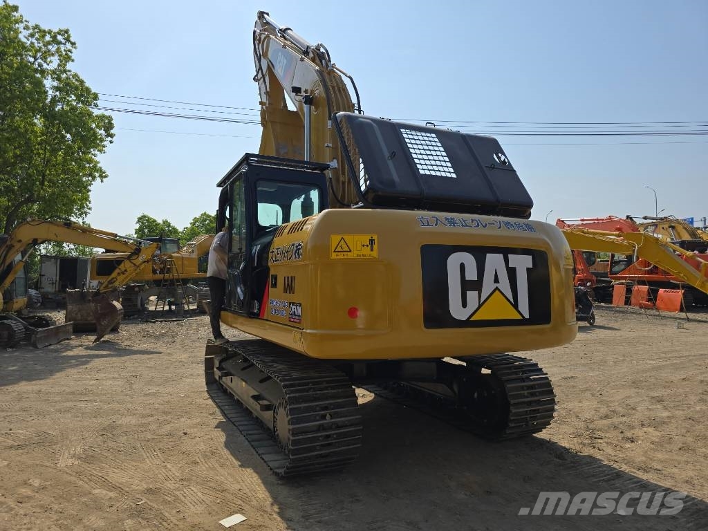 CAT 320 D 2 Midi ekskavatörler 7 - 12 t